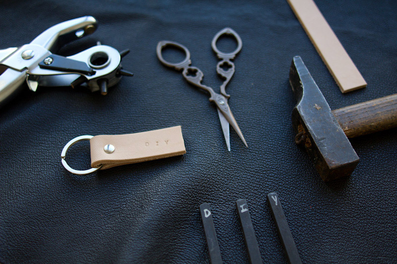 DIY : porte-clés en cuir personnalisé