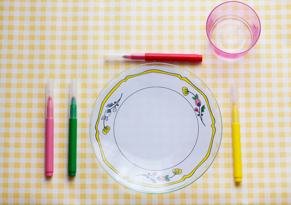 DIY : les assiettes à colorier