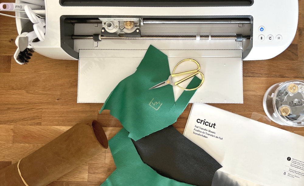 Découper, graver et personnaliser du cuir avec la Cricut Maker