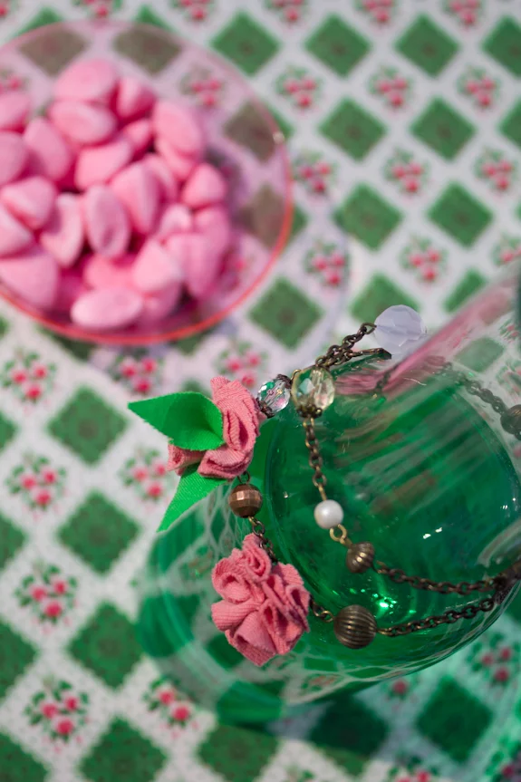 DIY : Une table coquette et fleurie